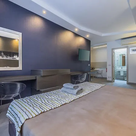 Jules Suites-3